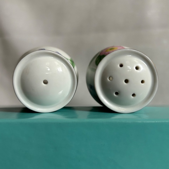 Vintage Tiffany Limoges American Garden Salt and Pepper Set in Box France - Picture 5 of 14